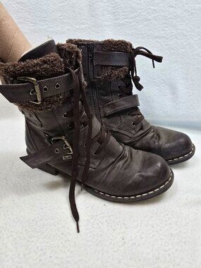 Rieker Womens Size 40 9 Brown Leather Combat Boots W/Faux Fur Lining Side Zipper